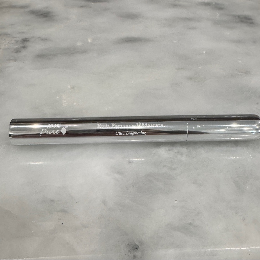 100% Pure Silver Fruit-Pigmented Ultra Lengthening Mascara